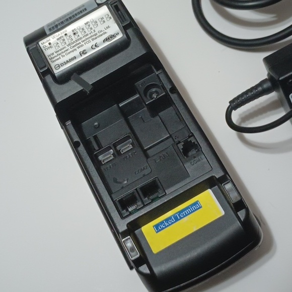 DeJavoo Locked Z8 Tri Comm Credit Card Processing Terminal w/ Adapter Cable - Picture 3 of 7